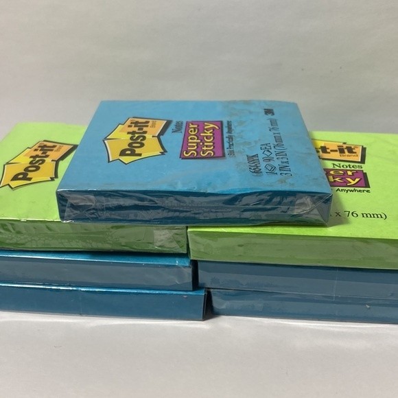 Post It Notes Super Sticky Blue Green 8 Packs - Picture 9 of 12